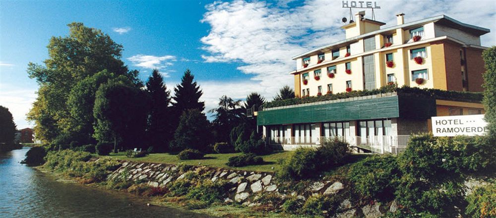 Hotel Ramoverde Borgomanero Exterior photo